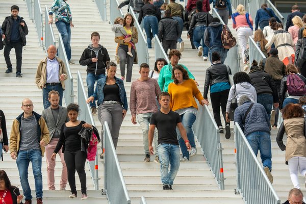 Comment la technologie redéfinit-elle notre réalité moderne ?